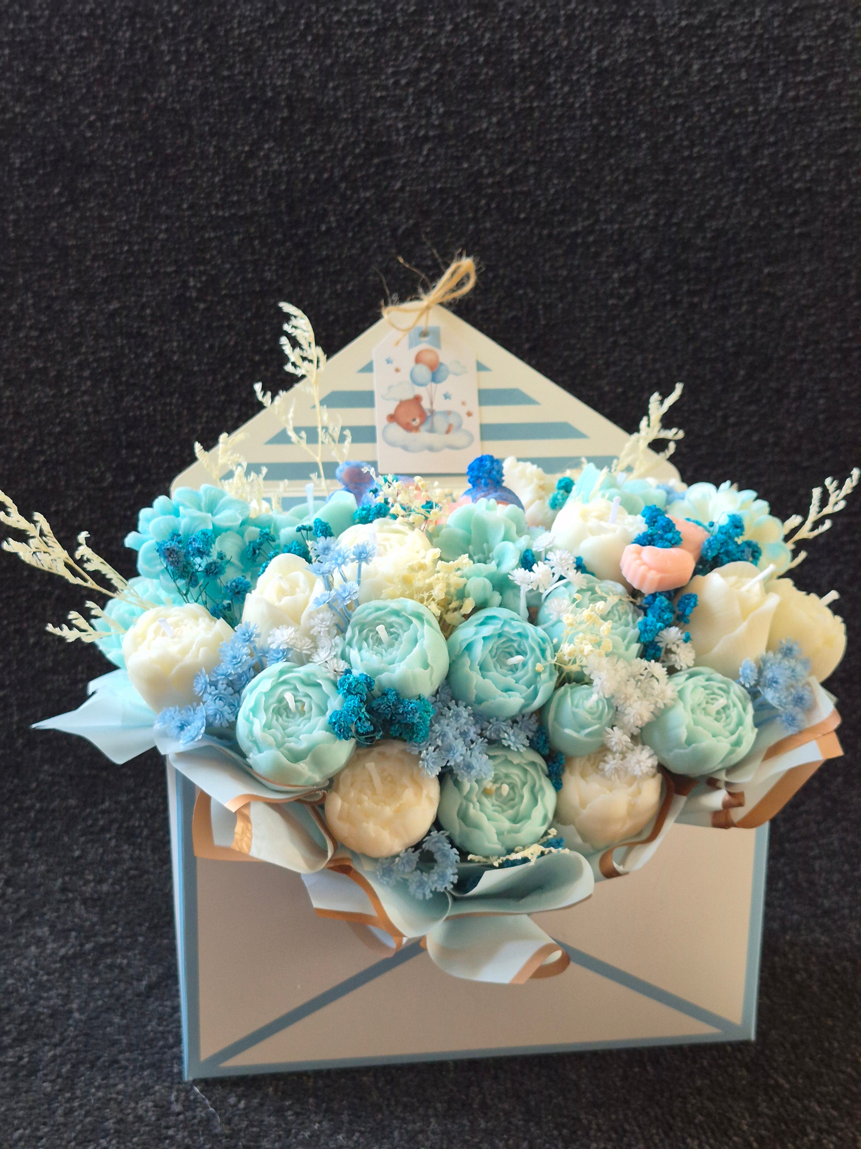 Little Prince Luxury Candle Bouquet – New Baby Boy Gift