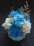 Blue & Ivory Luxury Candle Bouquet