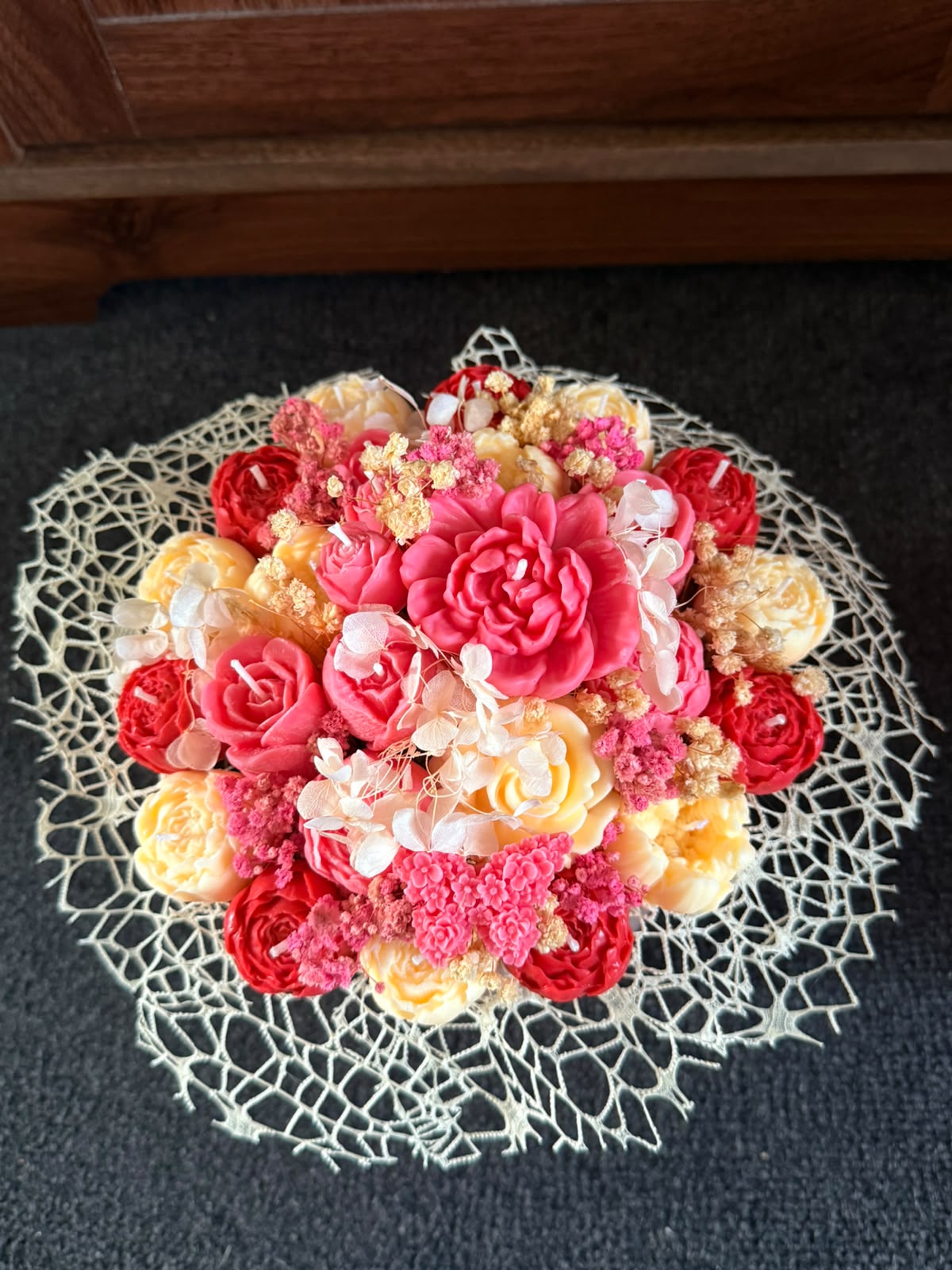 Blush Romance Luxury Candle Bouquet